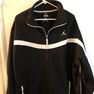 Nike Pullover Jacket Mens  XXL Black White Stripes Zippered Pockets